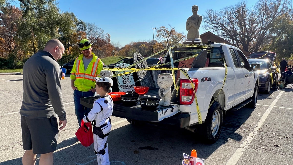 Candy Free Trunk or Treat in LIbertyville